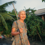 Usia Persaraan: Martabat Kehidupan di Senja Hari